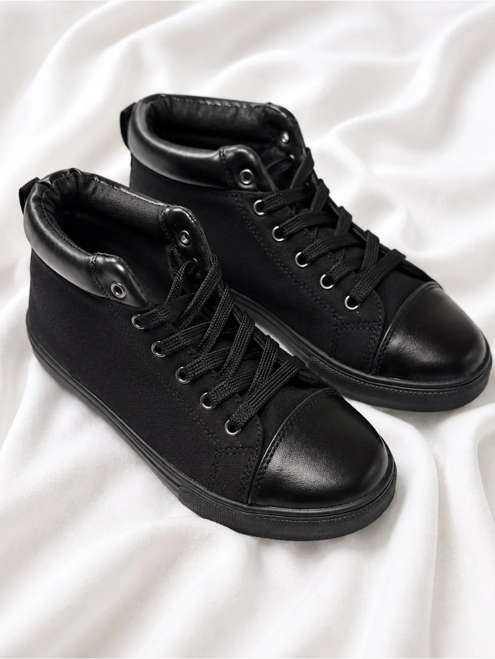 Men's Black High-Top Casual Sneakers